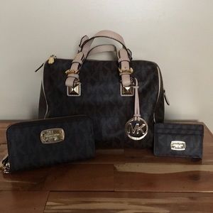 Michael Kors set